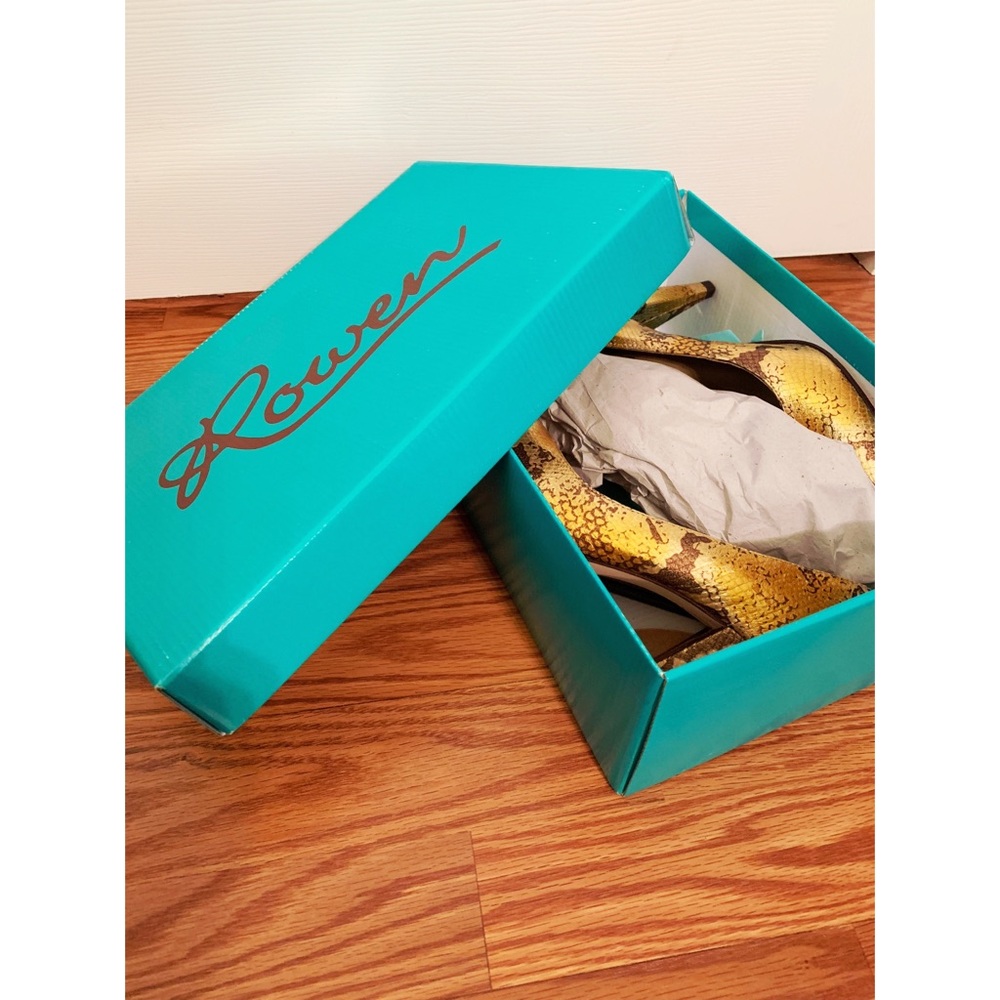 Euc Rowan Pippa Bronze Python Heels Sz 8 - image 4